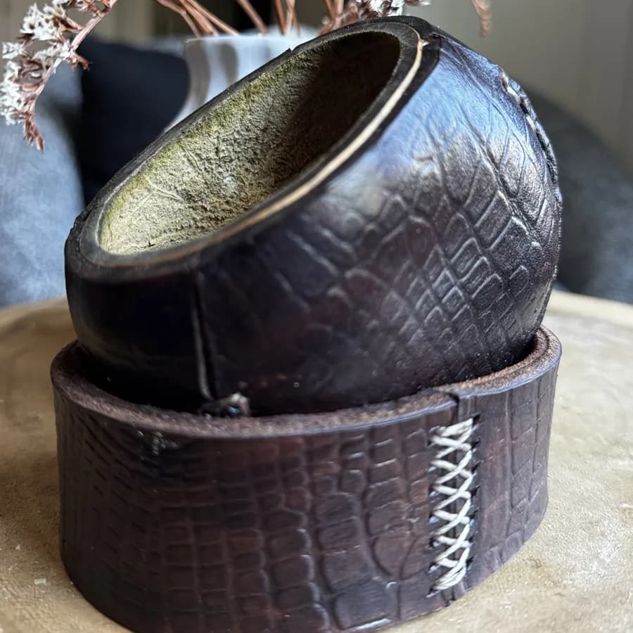 Argentine Mate Galleta — Handmade Leather