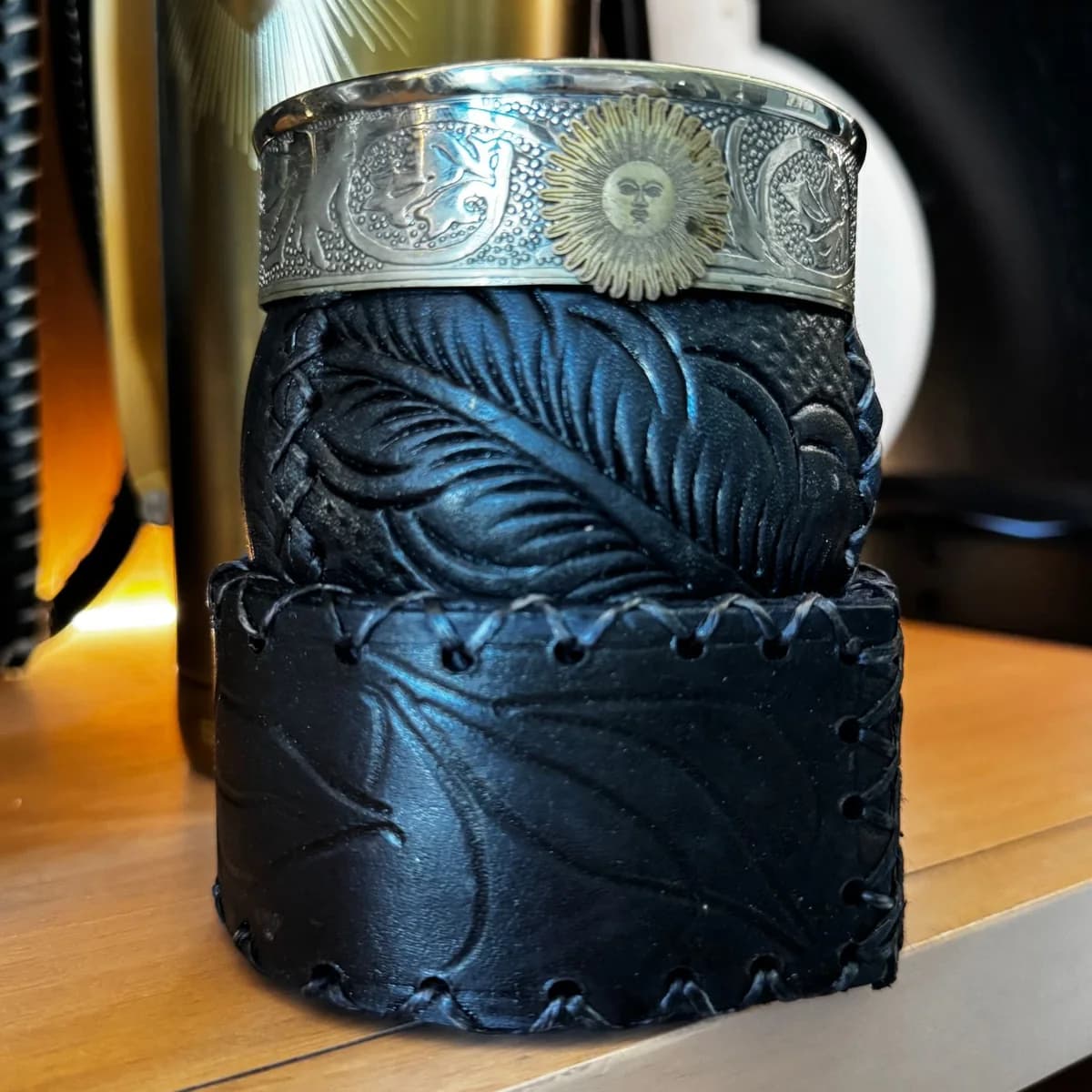 Terrava Repujado Black Leather Mate